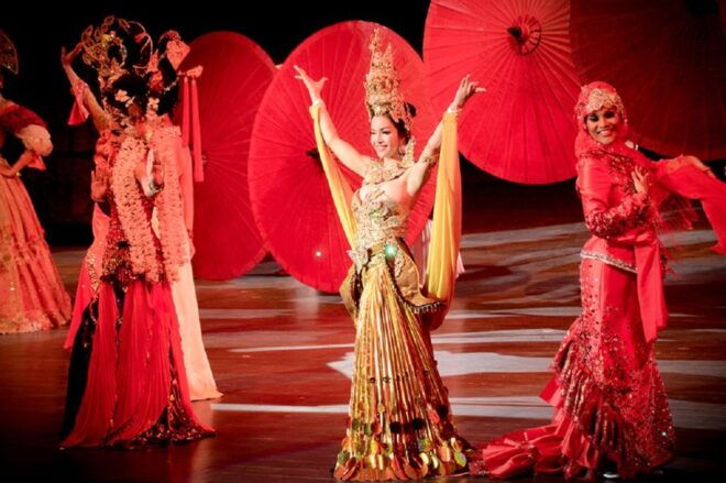Pattaya: Colosseum Show Ticket - Customer Reviews and Ratings
