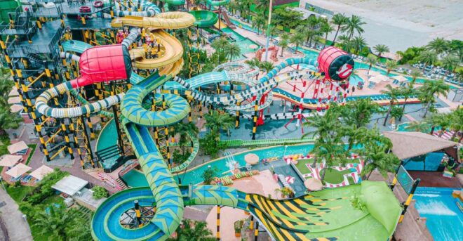 Pattaya: Columbia Pictures Aquaverse Admission Ticket - Full Description of the Experience