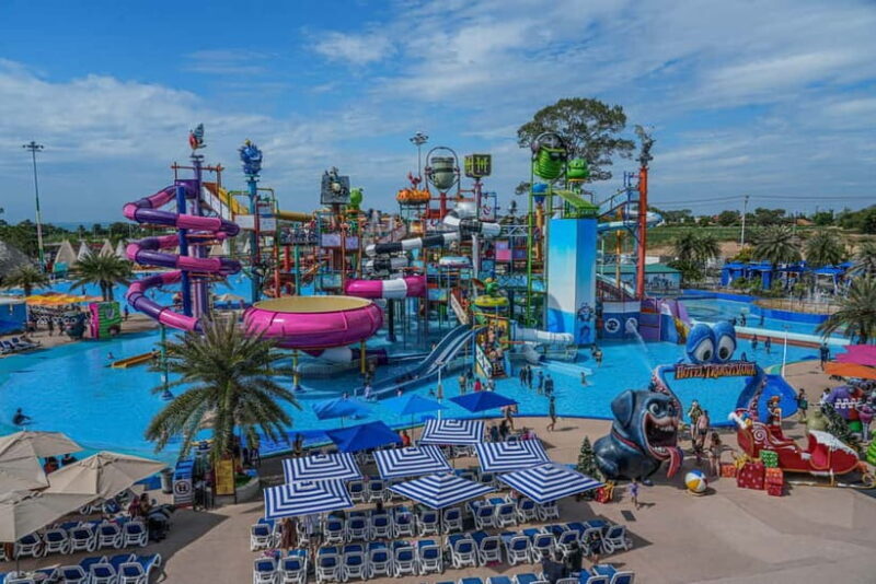 Pattaya: Columbia Pictures Aquaverse Entry Ticket - Live Shows, Character Encounters, and 4D Experiences