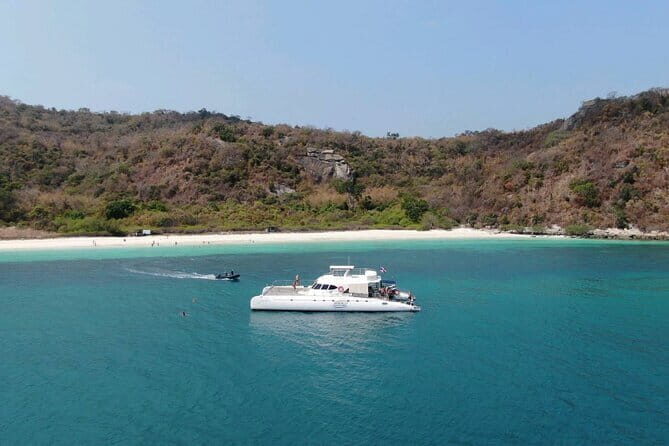 Pattaya Coral Island Join Tour with Lunch - The Experience on the Island