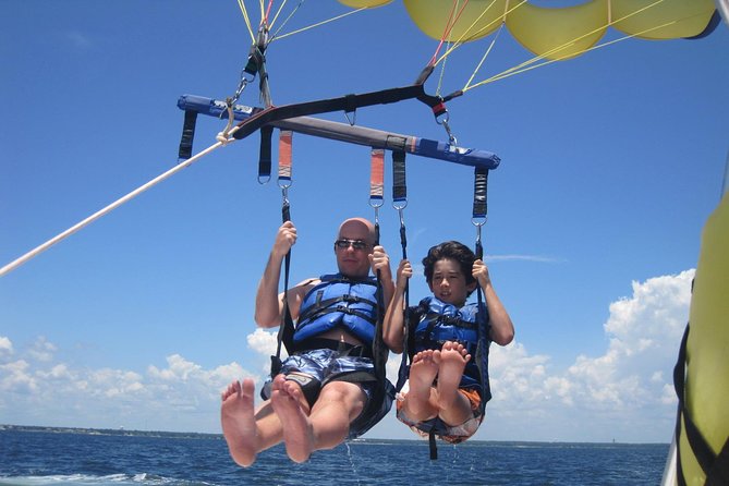 Pattaya Coral Islands Tour With Stopover for Parasailing - Tour Details