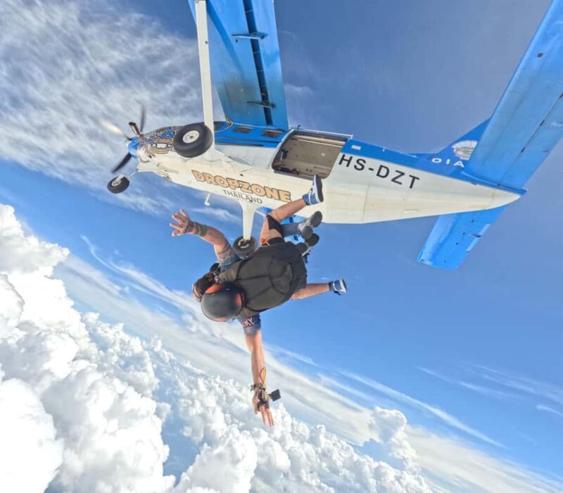 Pattaya: DROPZONE Skydiving with Hotel Transfer - What Happens During the Tour