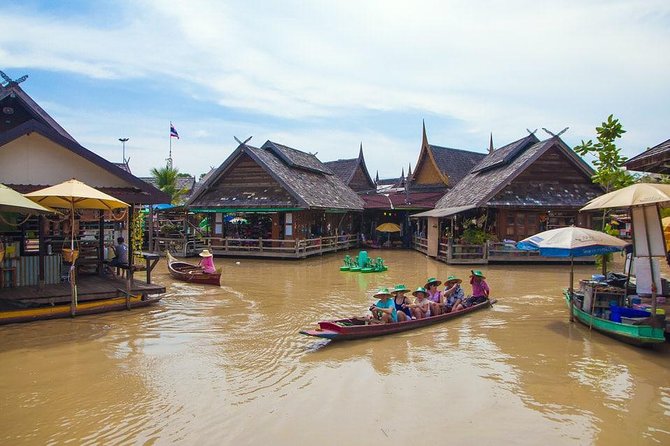 Pattaya Floating Market - Overview of the Pattaya Floating Market