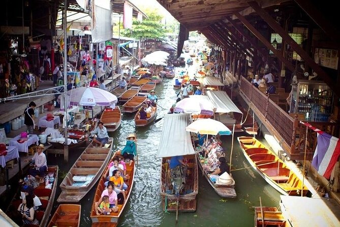 Pattaya Floating Market Guided Tour With Transfer - Unique Offerings at Pattaya Floating Market