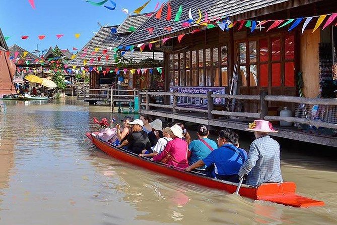 Pattaya Floating Market With Return Transfer - The Sum Up