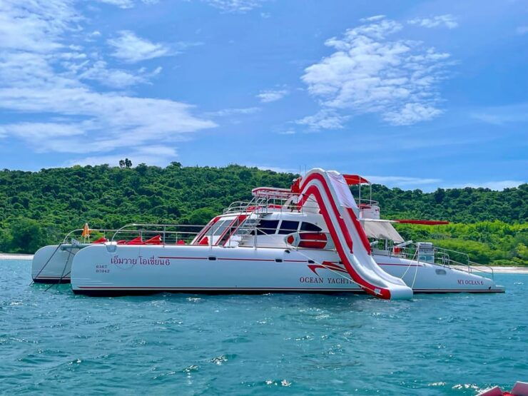 Pattaya: Full-Day 2 Islands Yacht Trip With Lunch and Sunset - Itinerary and Activities