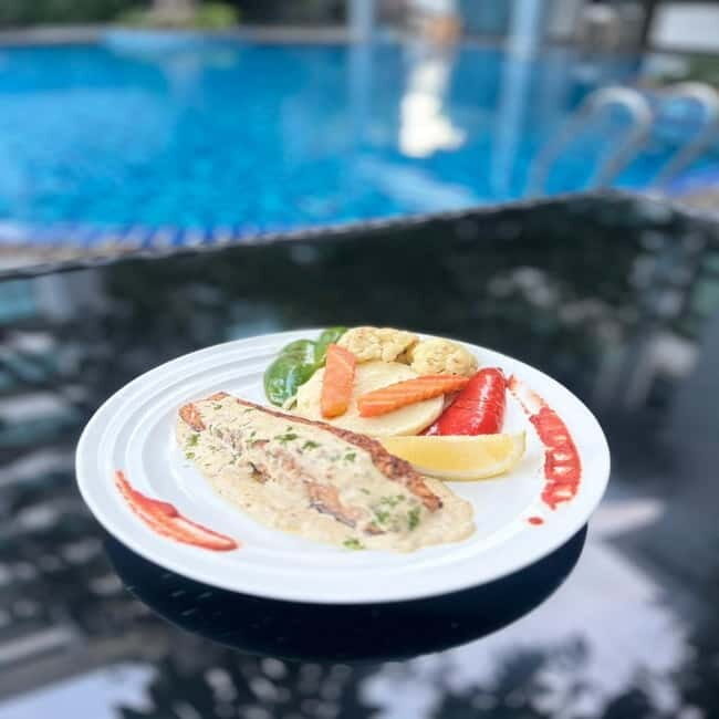 Pattaya: Indigo Bar at Bay Beach Resort Jomtien F&B Packages - The Experience Itself