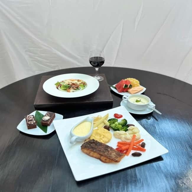 Pattaya: Indigo Bar at Bay Beach Resort Jomtien F&B Packages - The Value of the Experience