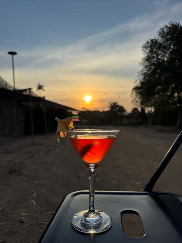 Pattaya Karen Long Neck Jazz Music show - Good To Know