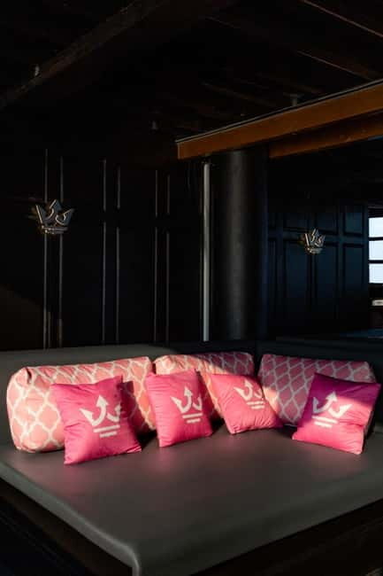 Pattaya: Koh Larn Pirate Cruise with Transfer & Activities - Onboard Food and Drinks: A Surprise Delight