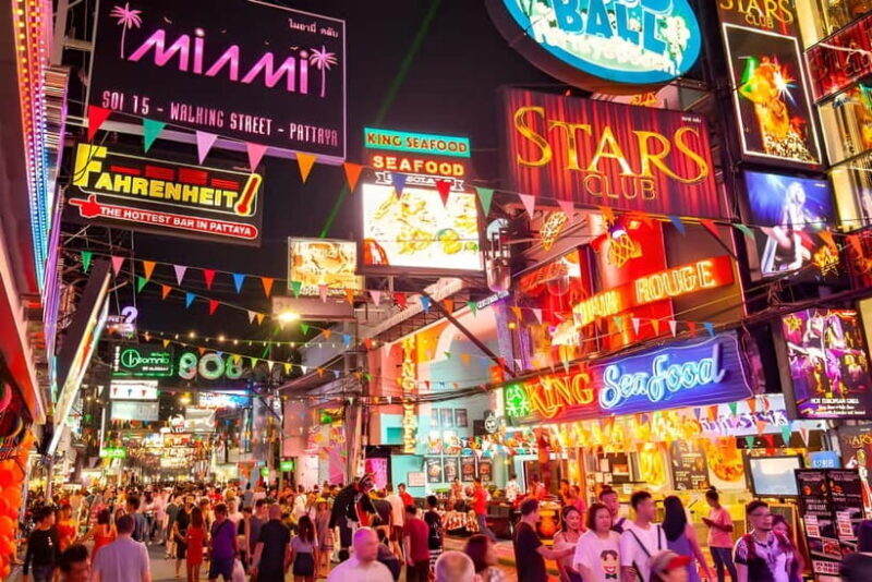 Pattaya Nightlife Tour: Bars, Clubs & Party Like a Local - A Night in Pattaya: What to Expect from the Tour