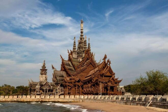 Pattaya: Sanctuary of Truth Entry Ticket With Transfer - Customer Feedback Summary