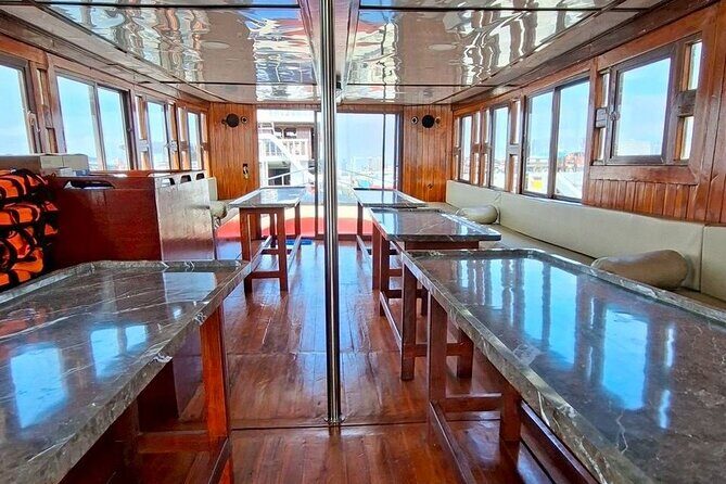 Pattaya Sunset Boat Party with Model Dancers, Music and Food - Who Is This Tour Best For?