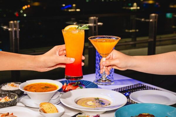 Pattaya: The Sky 32 at Grande CentrePoint Hotel - Break Down