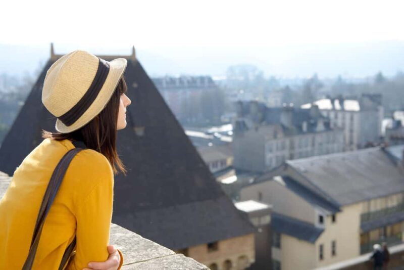 Pau: Express Walk with a Local - Exploring Pau with a Local: An Overview