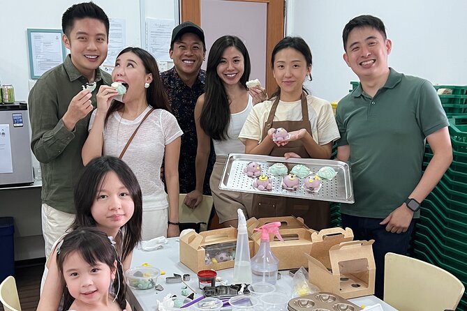 Pau Making Workshop With Dim Sum Tasting and Factory Tour - Dim Sum Tasting Experience