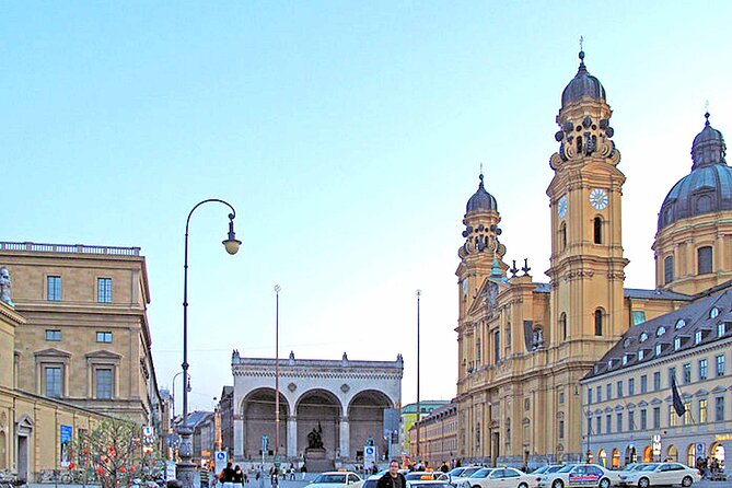 Paul's Private Tour in the Residence Munich - Meeting and Pickup