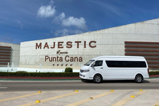 Pcrt-Transfer From Punta Cana Airport to Hotel - Transfer Options Available