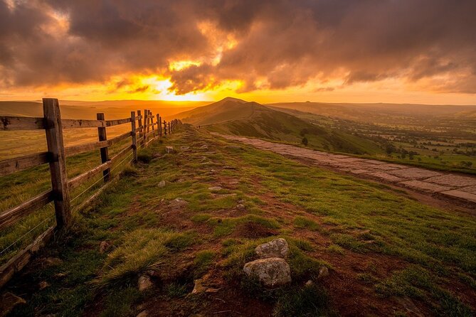 Peak District Tour App, Hidden Gems Game and Big Britain Quiz (7 Day Pass) UK - The Big Britain Quiz Experience