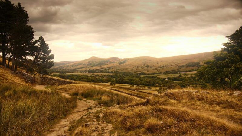 Peak District (Yorkshire): Online Road Trip Guidebook - Practical Details: Value and Planning