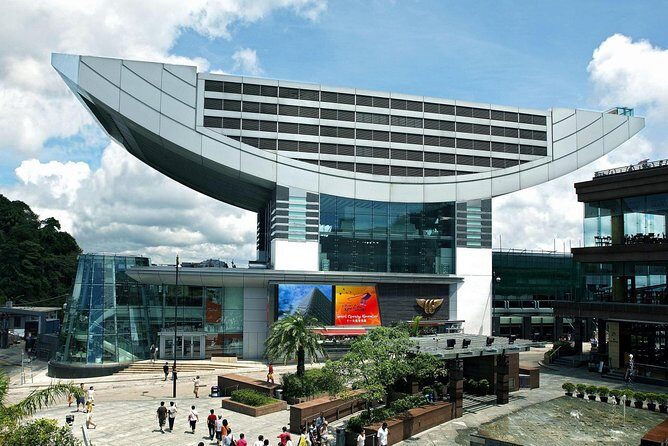 Peak Tram and Sky Terrace 428 Hong Kong - Experience Hong Kong from New Heights with the Peak Tram and Sky Terrace 428