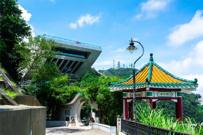 Peak Tram Ride Dim Sum Tasting and Hong Kong City Guided Tour - Price and Cancellations