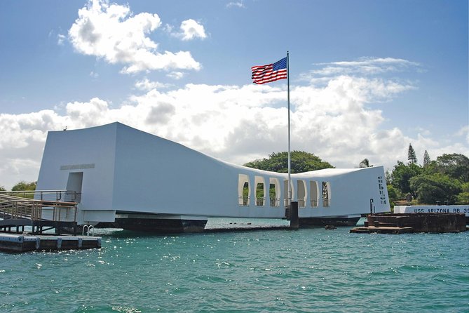 Pearl Harbor and Scenic Oahu Private Tour - Tour Overview and Highlights
