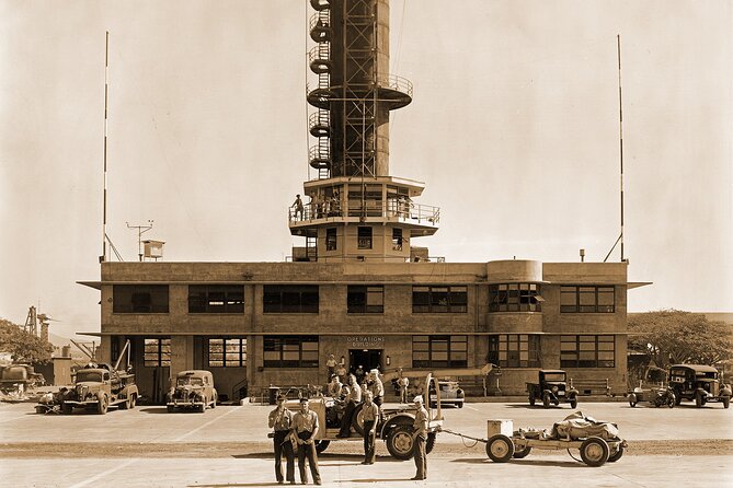 Pearl Harbor Aviation Museum: Top of the Tower Tour - Booking Information and Policies