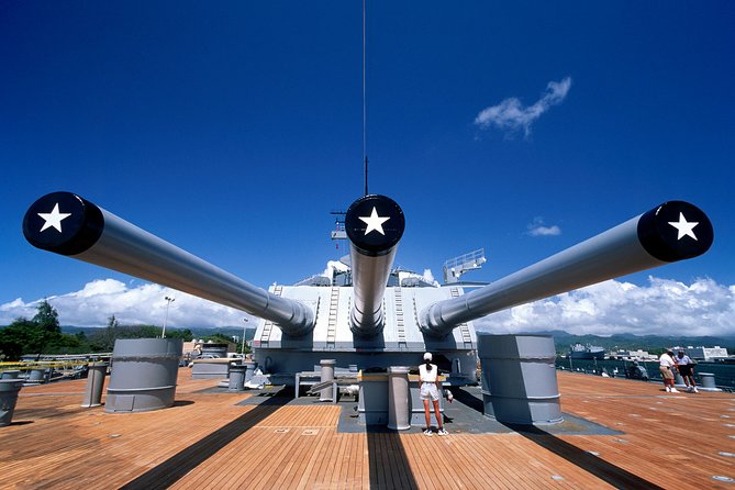 Pearl Harbor Deluxe Uncovered Tour W/ Lunch - What to Expect