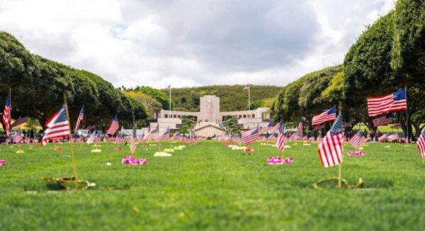 Pearl Harbor Oahu Circle Island Tour - Transportation and Time Frame