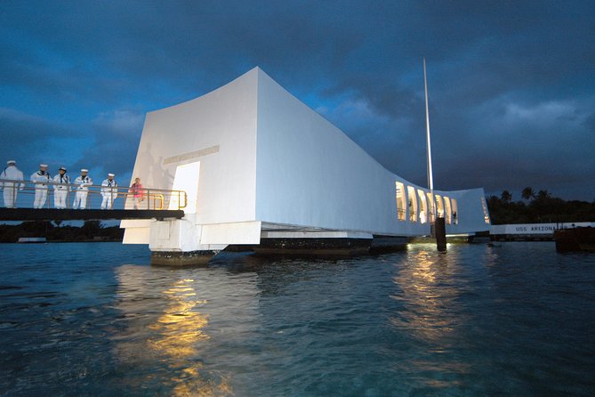 Pearl Harbor Tour Arizona Memorial and USS Bowfin - Experience Life on USS Bowfin Submarine