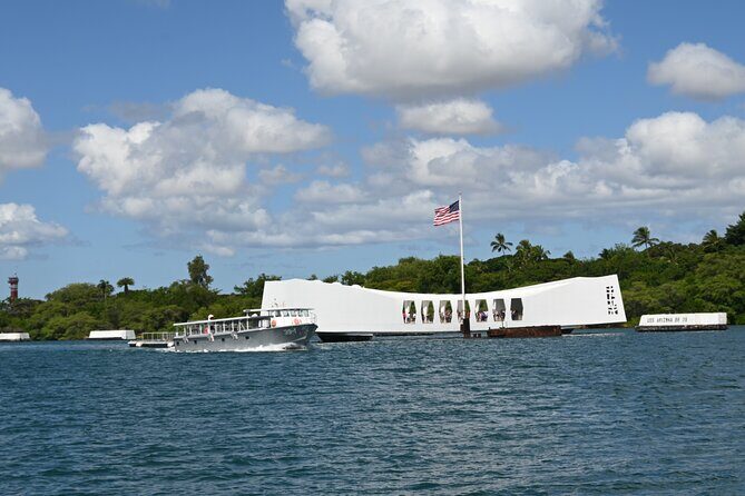 Pearl Harbor Trolley Shuttle from Waikiki - Introduction