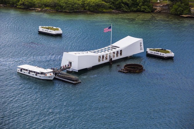 Pearl Harbor USS Arizona & Bowfin Submarine - Reviews