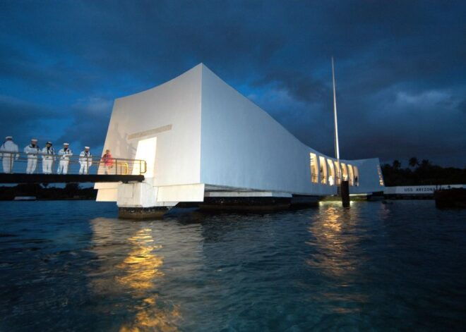 Pearl Harbor: USS Arizona Memorial & Battleship Missouri - Convenient Pickup in Waikiki