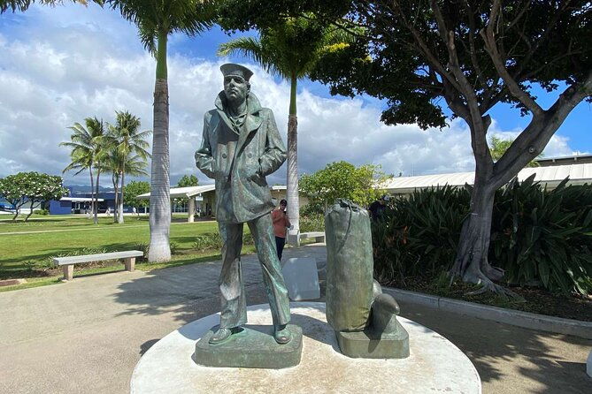 Pearl Harbor Visitor Center and Oahu Grand Circle Island Tour - Is This Tour Worth It?