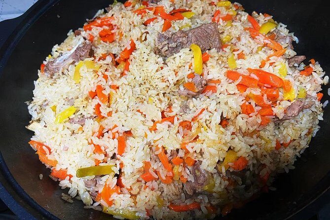 Pearl River Night Cruise with Xinjiang Cuisine Dining Experience in Guangzhou - What the Reviews Tell Us