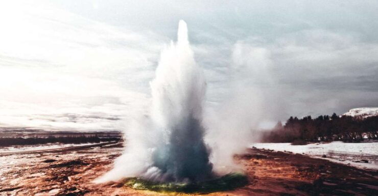 Pearl Tour Golden Circle Super Jeep Tour & Snowmobiling - Tour Duration and Pickup Details