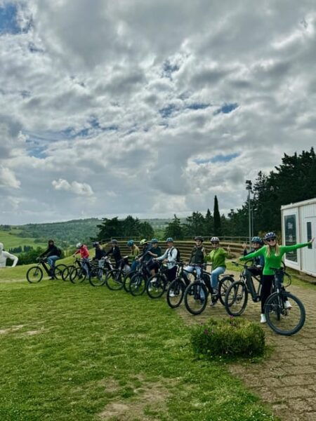 Peccioli (: Goodbye to Bachelorette Party by Bicycle in Tuscany - Meeting Point Details