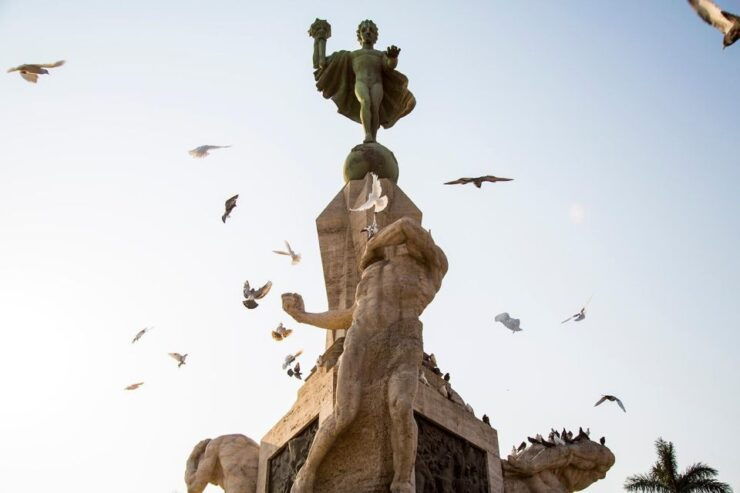 Pedestrian City Tour Around the City of Trujillo - Experience Inclusions