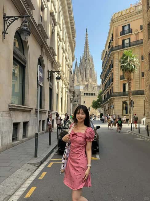 Pedrera, Casa Batlló, Gothic Quarter Photo Walk - Good To Know