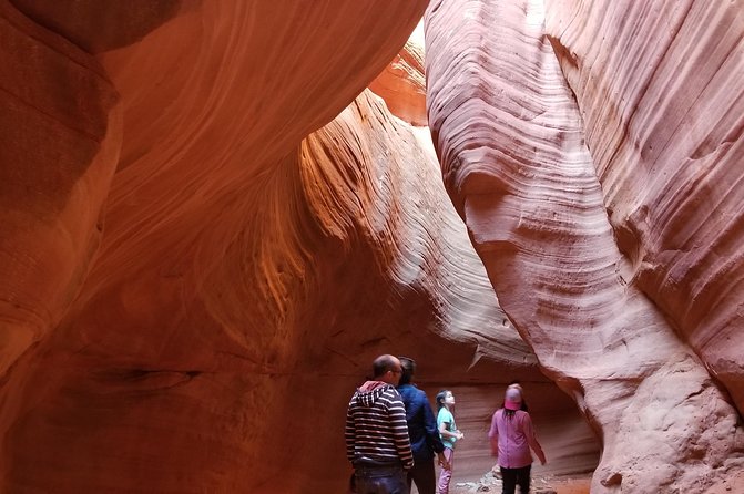 Peek-A-Boo Slot Canyon UTV Adventure (Private) - Guided Hike Into the Slot Canyon