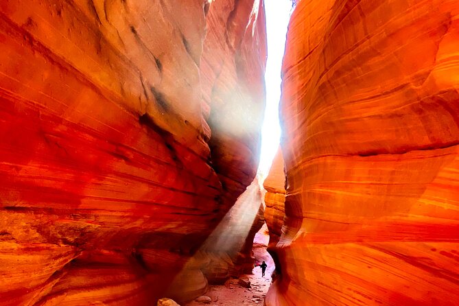 Peek-a-Boo Slot Canyon Value Tour - Inclusions