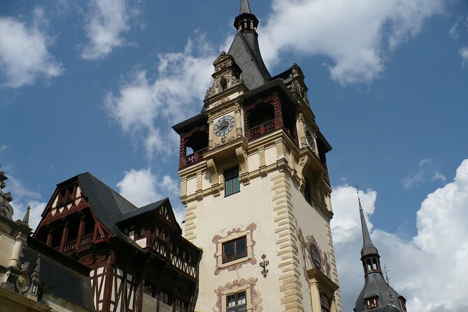 Peles Castle and Targoviste Draculas Princely Court Tour From Brasov - Pick-Up Information