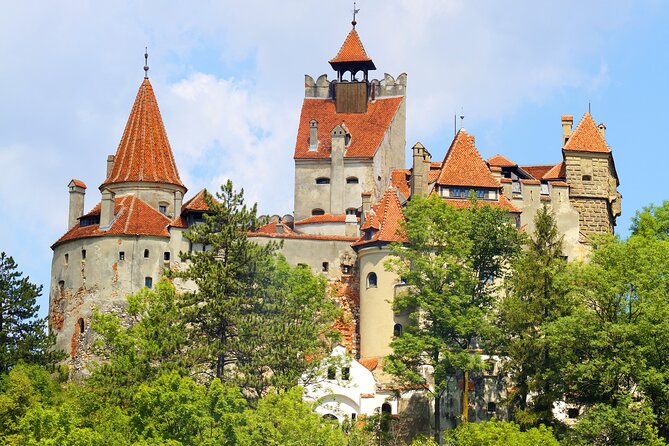 Peles Castle, Dracula Castle and Brasov Old Town - Private Tour From Bucharest - Directions