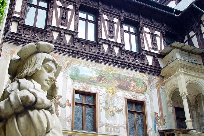 Peles Castle Skip-The-Line Guided Tour - Tour Highlights