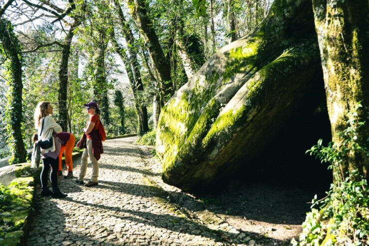 Pena Palace, Moorish Castle,Quinta Ad Regaleira:Walking Tour - Itinerary Details