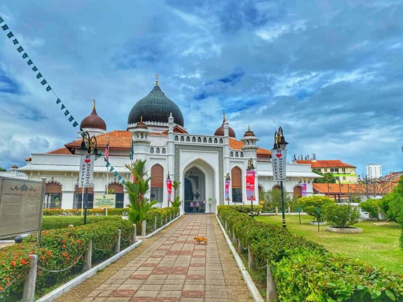 Penang: 3 hours Heritage Highlights Tours & Trishaw Ride - The Sum Up