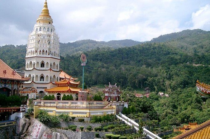 Penang Hill, Kek Lok Si and Botanical Garden Private Guided Tour - FAQ