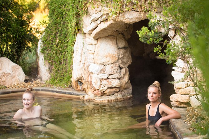 Peninsula Hot Springs Day Trip With Thermal Bathing Entry From Melbourne - Pricing and Guarantee