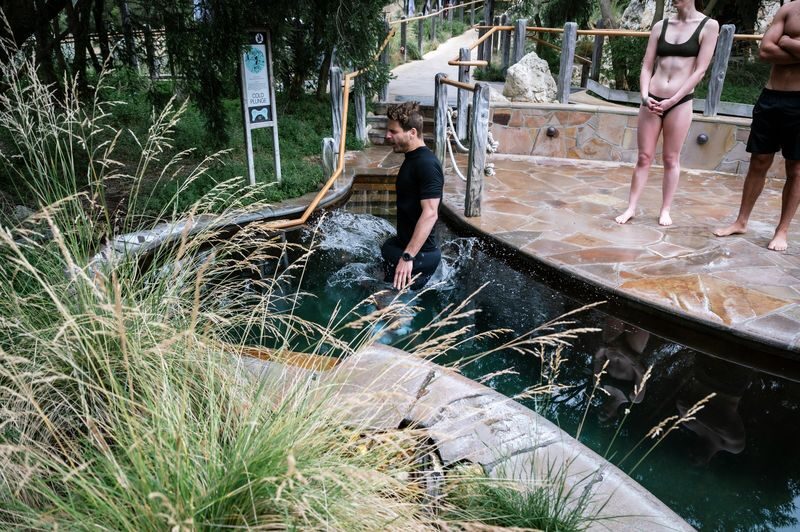 Peninsula Hot Springs Fire, Ice and Bathe Experience - Heat, cold and a little nerve